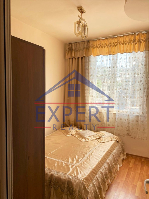 ԿԵՆՏՐՈՆ, ՆԱՐ-ԴՈՍԻ ՓՈՂՈՑ, 2 ՍԵՆՅԱԿ