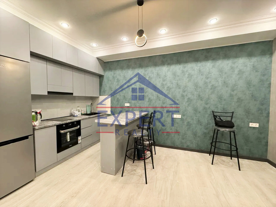 ԿԵՆՏՐՈՆ, ԱՐԳԻՇՏԻ ՓՈՂՈՑ, 1 ՍԵՆՅԱԿ