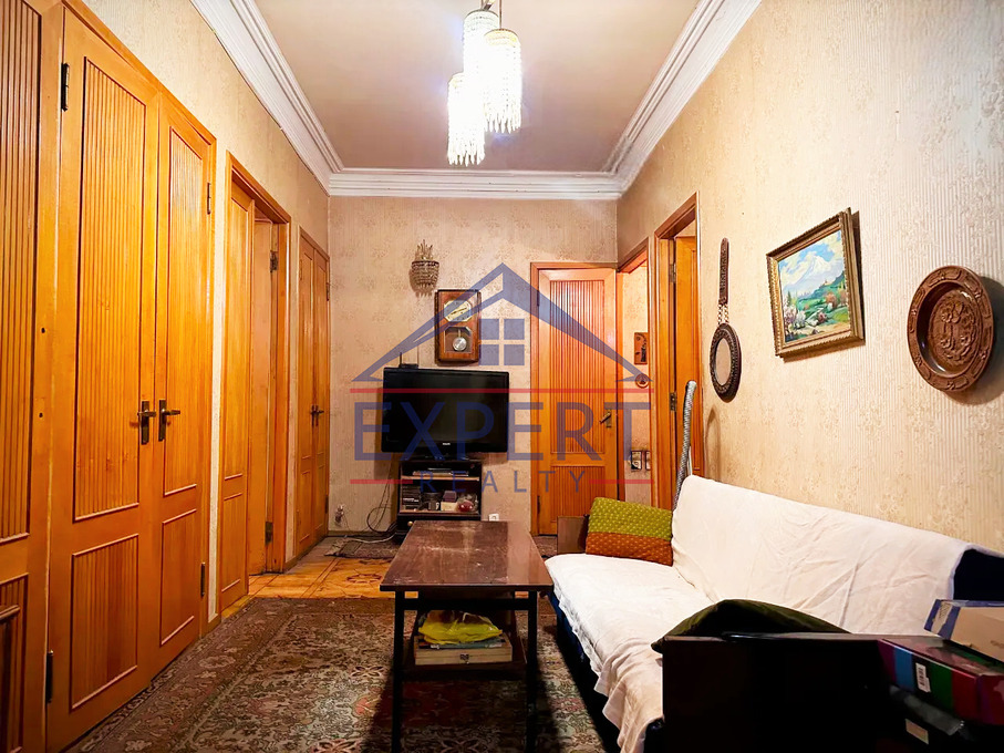 ԿԵՆՏՐՈՆ, ՏԻԳՐԱՆ ՄԵԾ ՊՈՂՈՏԱ, 2 ՍԵՆՅԱԿ