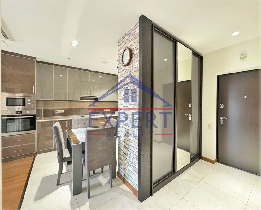 ԿԵՆՏՐՈՆ, ԲՈՒԶԱՆԴԻ ՓՈՂՈՑ, 2 ՍԵՆՅԱԿ