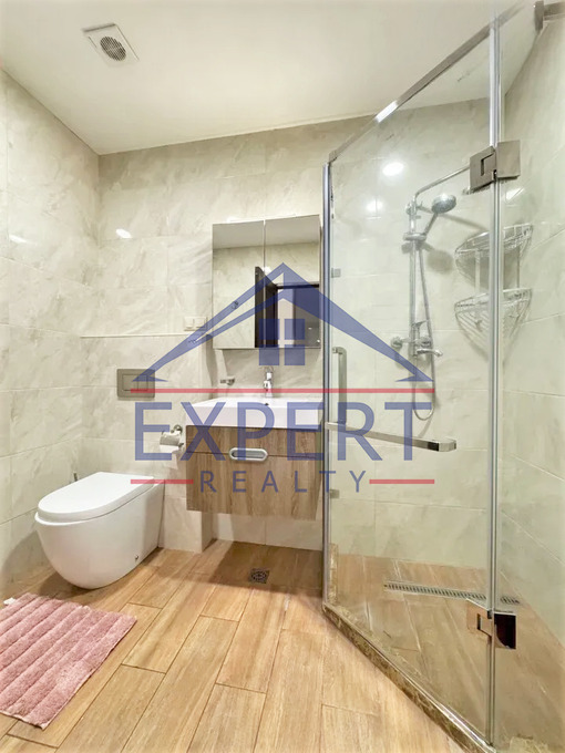 ԿԵՆՏՐՈՆ, ԲՈՒԶԱՆԴԻ ՓՈՂՈՑ, 2 ՍԵՆՅԱԿ