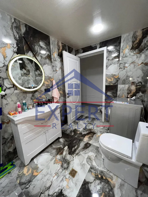 ՆՈՐ ՆՈՐՔ, ԲԱԳՐԵՎԱՆԴ ԹԱՂԱՄԱՍ, 3 ՍԵՆՅԱԿ