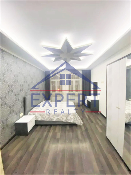 ԱՐԱԲԿԻՐ, ԱԶԱՏՈՒԹՅԱՆ ՊՈՂՈՏԱ, 3 ՍԵՆՅԱԿ