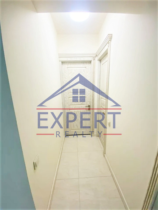 ԱՐԱԲԿԻՐ, ԱԶԱՏՈՒԹՅԱՆ ՊՈՂՈՏԱ, 3 ՍԵՆՅԱԿ