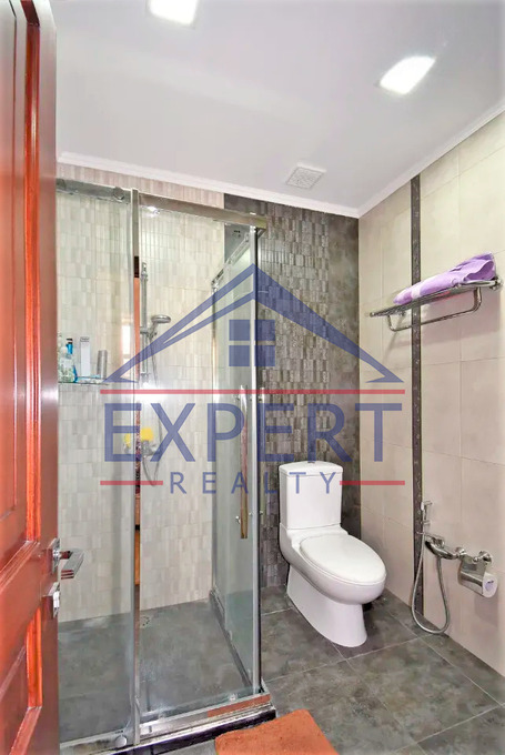 ԱՐԱԲԿԻՐ, ԿԻԵՎՅԱՆ ՓՈՂՈՑ, 4 ՍԵՆՅԱԿ