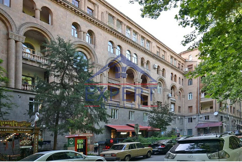 ԿԵՆՏՐՈՆ, ՄՈՍԿՈՎՅԱՆ ՓՈՂՈՑ, 4 ՍԵՆՅԱԿ