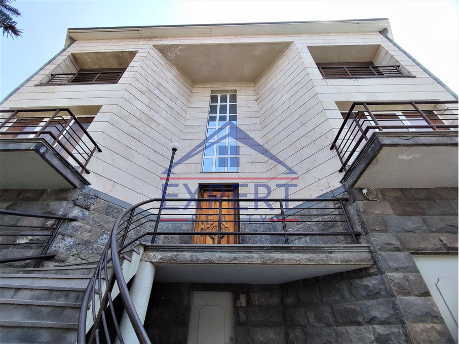 ՆՈՐՔ ՄԱՐԱՇ, ԼՈՒՍԻՆԵ ԶԱՔԱՐՅԱՆ ՓՈՂՈՑ, 6 ՍԵՆՅԱԿ