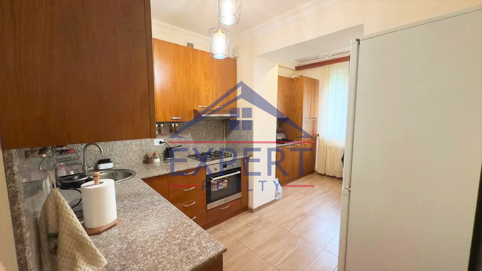 ԱՐԱԲԿԻՐ, ԳՅՈՒԼԲԵՆԿՅԱՆ ՓՈՂՈՑ, 2 ՍԵՆՅԱԿ