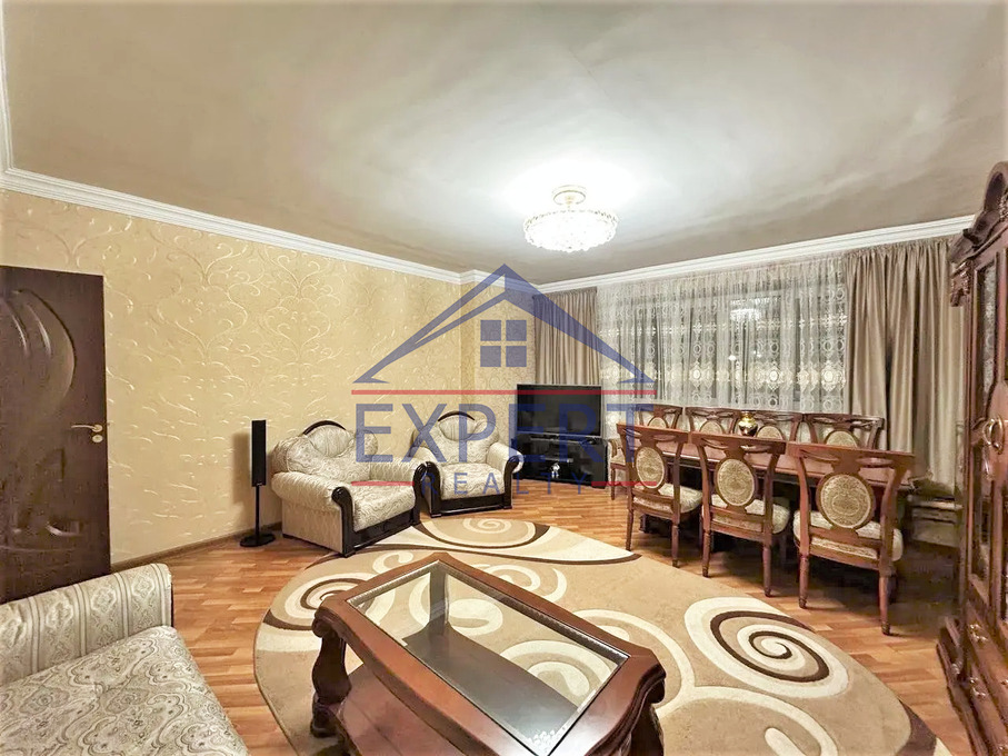 ԷՐԵԲՈՒՆԻ, ԽԱՂԱՂ ԴՈՆԻ ՓՈՂՈՑ, 4 ՍԵՆՅԱԿ