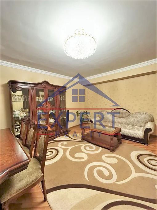 ԷՐԵԲՈՒՆԻ, ԽԱՂԱՂ ԴՈՆԻ ՓՈՂՈՑ, 4 ՍԵՆՅԱԿ