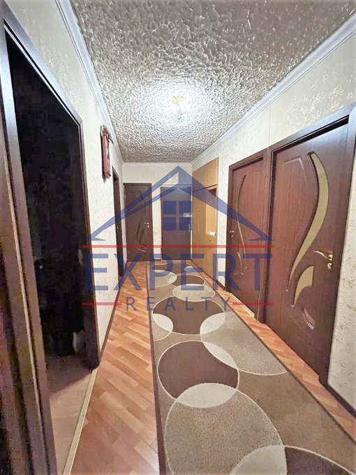 ԷՐԵԲՈՒՆԻ, ԽԱՂԱՂ ԴՈՆԻ ՓՈՂՈՑ, 4 ՍԵՆՅԱԿ