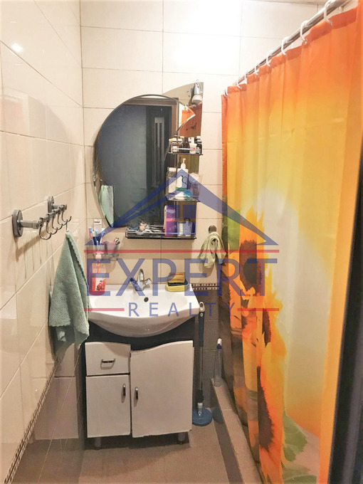 ԷՐԵԲՈՒՆԻ, ԱԹՈՅԱՆ ՓՈՂՈՑ, 4 ՍԵՆՅԱԿ