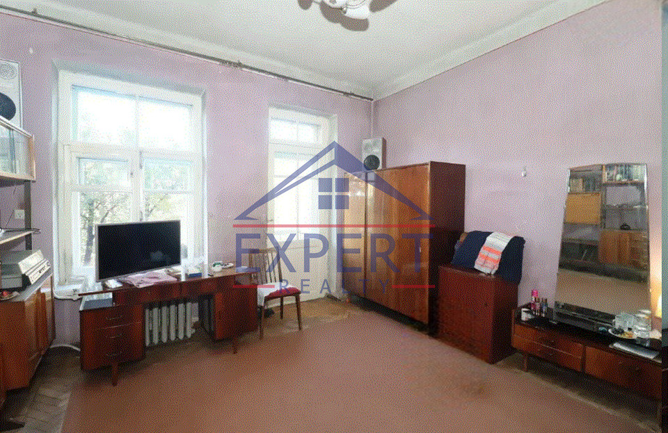 ԿԵՆՏՐՈՆ, ԱԲՈՎՅԱՆ ՓՈՂՈՑ, 3 ՍԵՆՅԱԿ