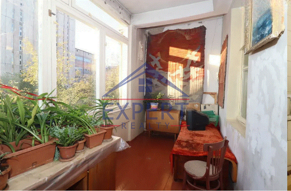 ԿԵՆՏՐՈՆ, ԱԲՈՎՅԱՆ ՓՈՂՈՑ, 3 ՍԵՆՅԱԿ