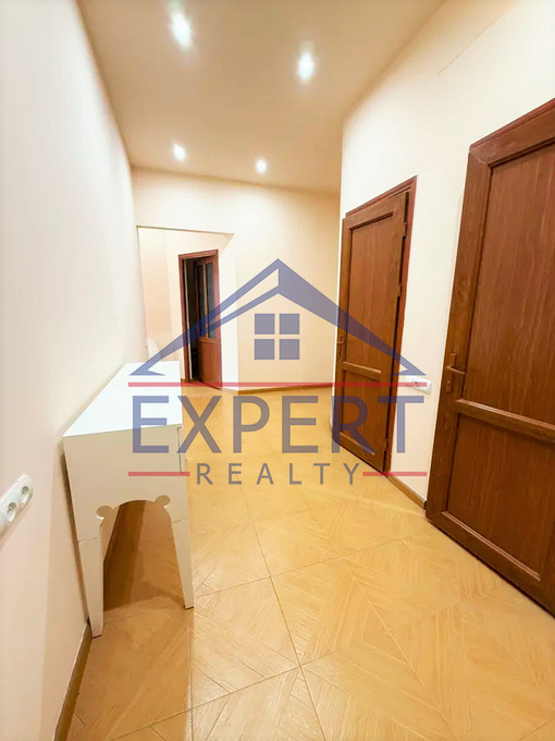 ԿԵՆՏՐՈՆ, ԹՈՒՄԱՆՅԱՆ ՓՈՂՈՑ, 3 ՍԵՆՅԱԿ