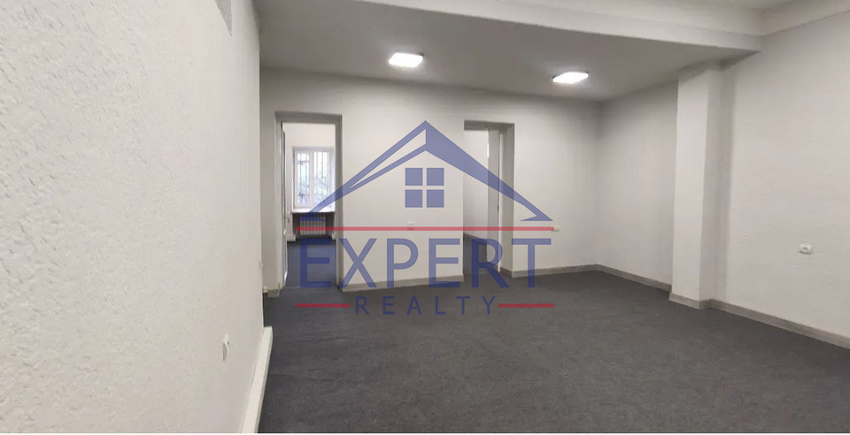 ԿԵՆՏՐՈՆ,ՄԱՇՏՈՑԻ ՊՈՂՈՏԱ 77ՔՄ