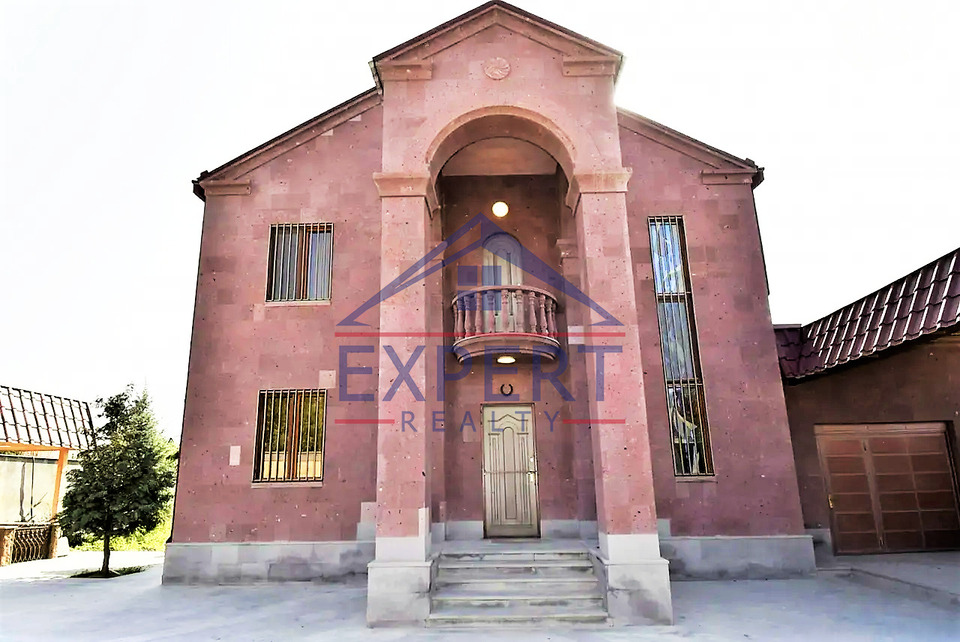 ԱՎԱՆ-ԱՌԻՆՋ, ՊԱՐՈՒՅՐ ՍԵՎԱԿ ԹԱՂԱՄԱՍ, 2 ՀԱՐԿԱՆԻ ԱՌԱՆՁՆԱՏՈՒՆ