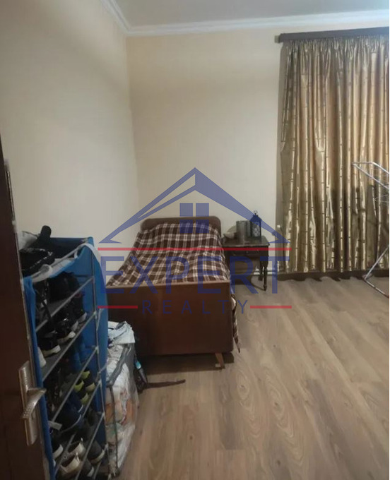 ԱՎԱՆ, ԴՈՒՐՅԱՆ ԹԱՂԱՄԱՍ, 6 ՍԵՆՅԱԿ