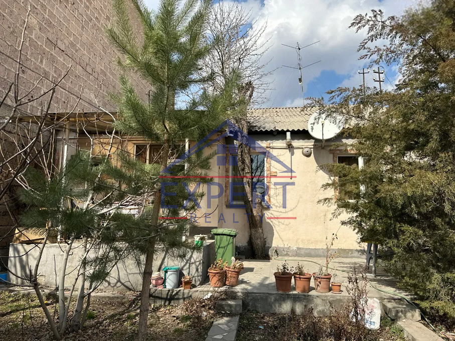 ՔԱՆԱՔԵՌ ԶԵՅԹՈՒՆ, ԳՈԳՈԼԻ ՓՈՂՈՑ, 720 Ք․Մ