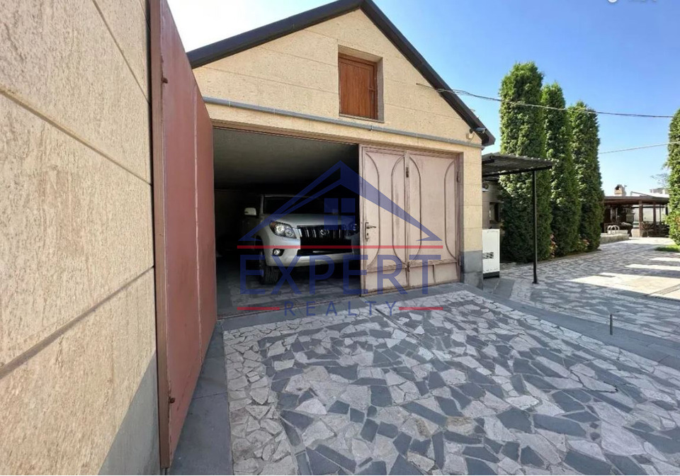ԱՎԱՆ, ՊԱՐՈՒՅՐ ՍԵՎԱԿ ԹԱՂԱՄԱՍ, 8 ՍԵՆՅԱԿ