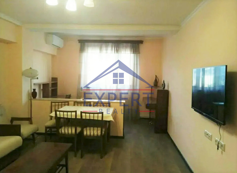 ԿԵՆՏՐՈՆ, ՊՈՒՇԿԻՆԻ ՓՈՂՈՑ, 2 ՍԵՆՅԱԿ