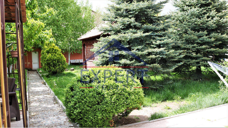 ԱՎԱՆ, ՊԱՐՈՒՅՐ ՍԵՎԱԿ ԹԱՂԱՄԱՍ, 3 ՀԱՐԿԱՆԻ ԱՌԱՆՁՆԱՏՈՒՆ