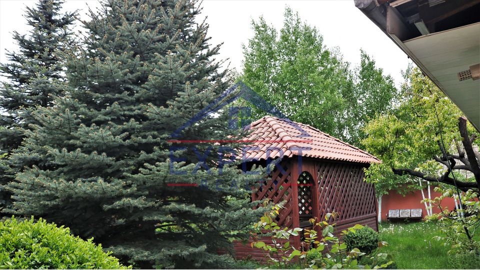 ԱՎԱՆ, ՊԱՐՈՒՅՐ ՍԵՎԱԿ ԹԱՂԱՄԱՍ, 3 ՀԱՐԿԱՆԻ ԱՌԱՆՁՆԱՏՈՒՆ