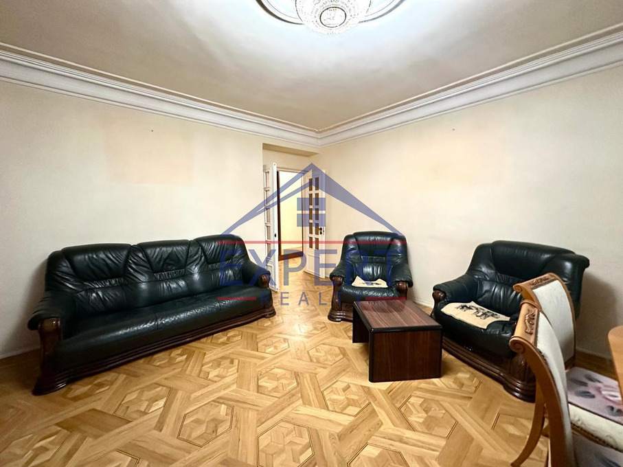 ԱՐԱԲԿԻՐ, ՄԱՄԻԿՈՆՅԱՆՑ ՓՈՂՈՑ, 3 ՍԵՆՅԱԿ