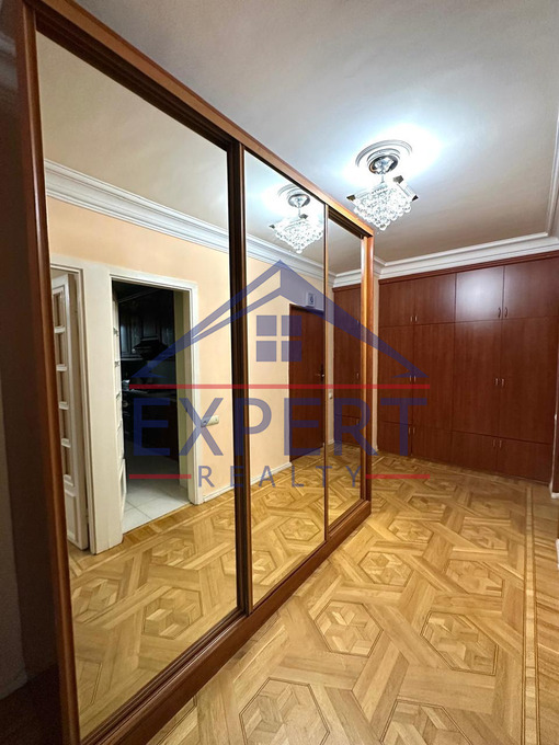 ԱՐԱԲԿԻՐ, ՄԱՄԻԿՈՆՅԱՆՑ ՓՈՂՈՑ, 3 ՍԵՆՅԱԿ