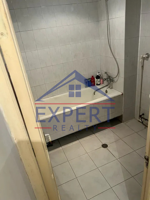 ԱՐԱԲԿԻՐ, ԿՈՄԻՏԱՍԻ ՊՈՂՈՏԱ, 3 ՍԵՆՅԱԿ