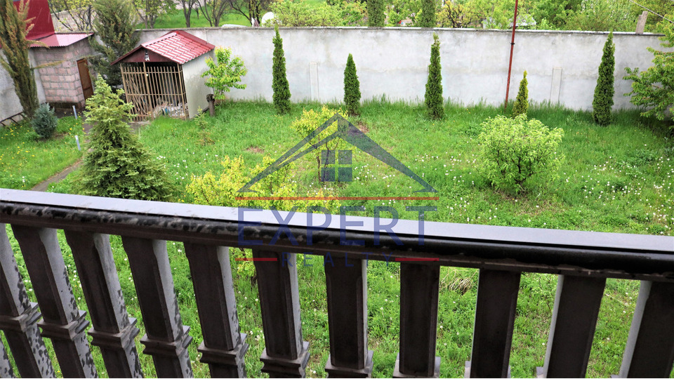 ԱՎԱՆ-ԱՌԻՆՋ, ՊԱՐՈՒՅՐ ՍԵՎԱԿ ԹԱՂԱՄԱՍ, 2 ՀԱՐԿԱՆԻ ԱՌԱՆՁՆԱՏՈՒՆ