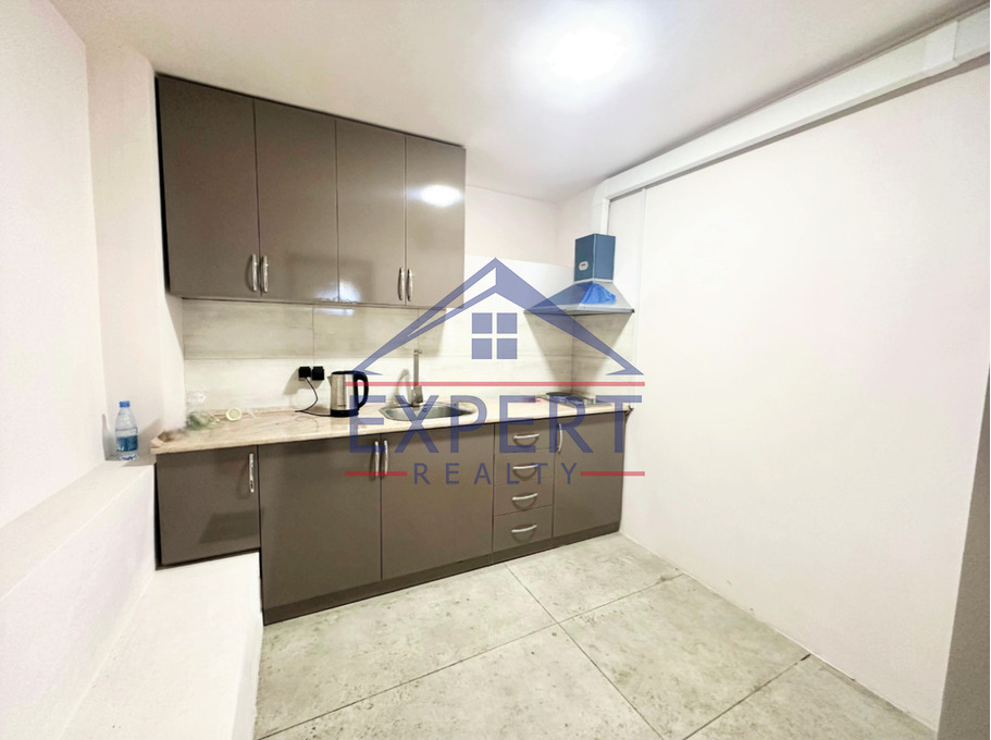 ԿԵՆՏՐՈՆ, ՊՈՒՇԿԻՆԻ ՓՈՂՈՑ, 100 ՔՄ