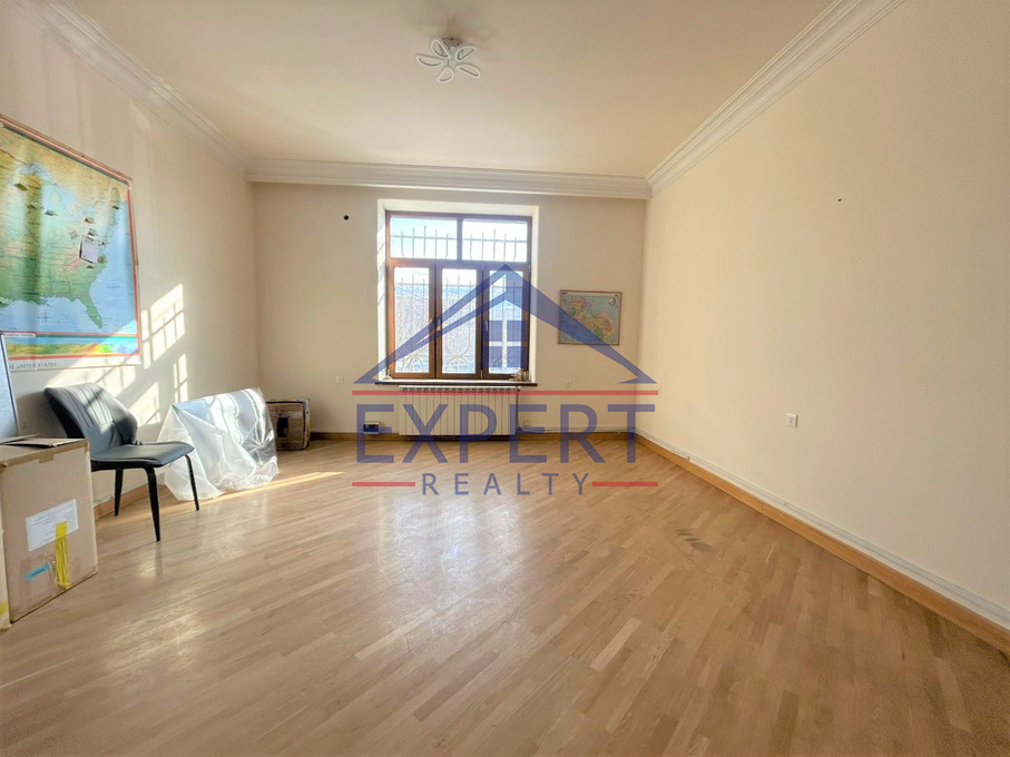 ԿԵՆՏՐՈՆ, ԽԱՆՋՅԱՆ ՓՈՂՈՑ, 120 ՔՄ