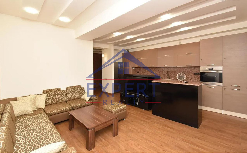 ԿԵՆՏՐՈՆ, ՀԱՆՐԱՊԵՏՈՒԹՅԱՆ ՓՈՂՈՑ, 4 ՍԵՆՅԱԿ