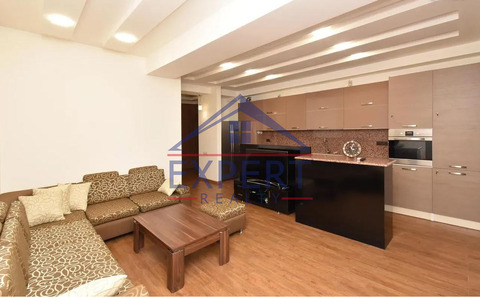 ԿԵՆՏՐՈՆ, ՀԱՆՐԱՊԵՏՈՒԹՅԱՆ ՓՈՂՈՑ, 4 ՍԵՆՅԱԿ