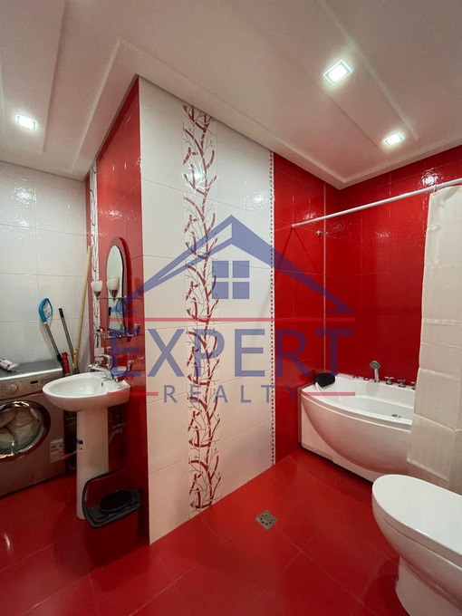 ԿԵՆՏՐՈՆ, ՀԱՆՐԱՊԵՏՈՒԹՅԱՆ ՓՈՂՈՑ, 4 ՍԵՆՅԱԿ