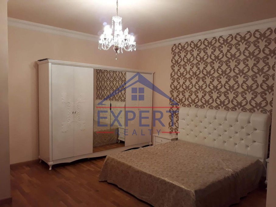 ՔԱՆԱՔԵՌ-ԶԵՅԹՈՒՆ, ԲԱԲԱՅԱՆ ՓՈՂՈՑ, 7 ՍԵՆՅԱԿ