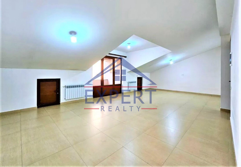 ՔԱՆԱՔԵՌ-ԶԵՅԹՈՒՆ, ԲԱԲԱՅԱՆ ՓՈՂՈՑ, 7 ՍԵՆՅԱԿ