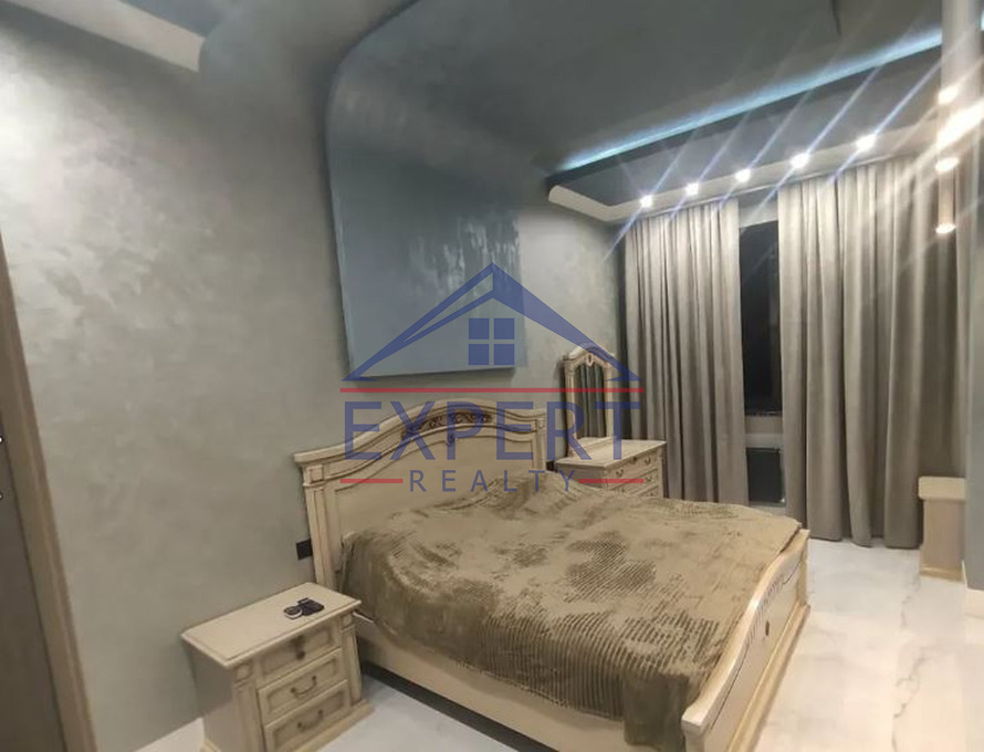 ՄԱԼԱԹԻԱ ՍԵԲԱՍՏԻԱ, ՄՈՒՇ ԹԱՂԱՄԱՍ, 5 ՍԵՆՅԱԿ