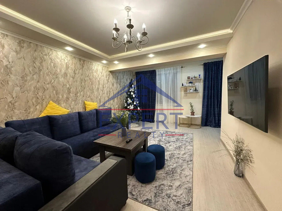 ԷՐԵԲՈՒՆԻ, ԱԹՈՅԱՆ ՓՈՂՈՑ, 2 ՍԵՆՅԱԿ