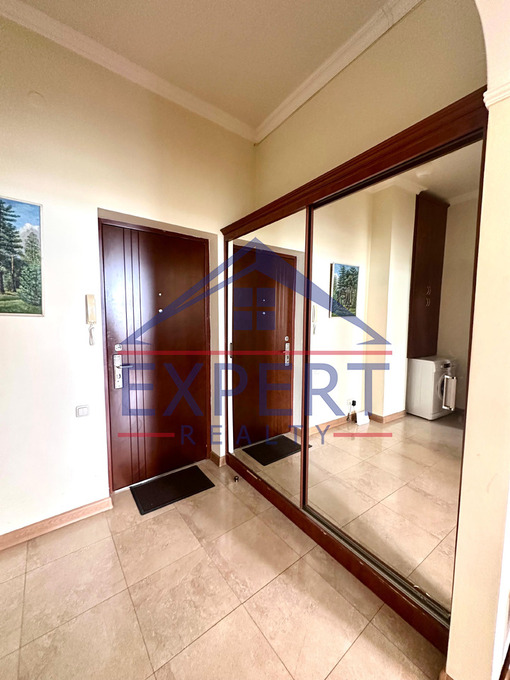 ԿԵՆՏՐՈՆ, ՁՈՐԱՓԻ ՓՈՂՈՑ, 2 ՍԵՆՅԱԿ