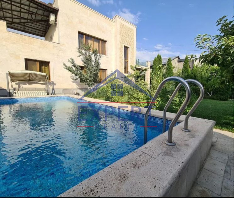 ՆՈՐ ՆՈՐՔ, ԲԱԳՐԵՎԱՆԴ ԹԱՂԱՄԱՍ, 5 ՍԵՆՅԱԿ