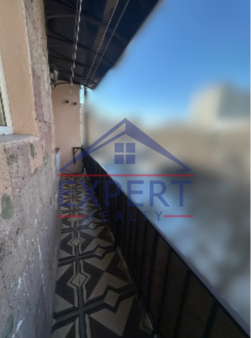 ԱՐԱԲԿԻՐ, ՄԱՄԻԿՈՆՅԱՆՑ ՓՈՂՈՑ, 3 ՍԵՆՅԱԿ