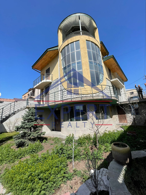 ՄԱԼԱԹԻԱ ՍԵԲԱՍՏԻԱ, ՆՈՅ ԹԱՂԱՄԱՍ, 8+ ՍԵՆՅԱԿ