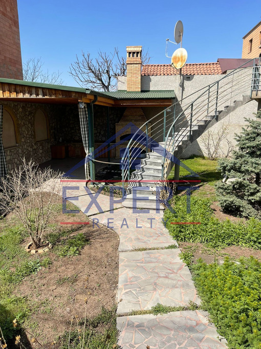 ՄԱԼԱԹԻԱ ՍԵԲԱՍՏԻԱ, ՆՈՅ ԹԱՂԱՄԱՍ, 8+ ՍԵՆՅԱԿ