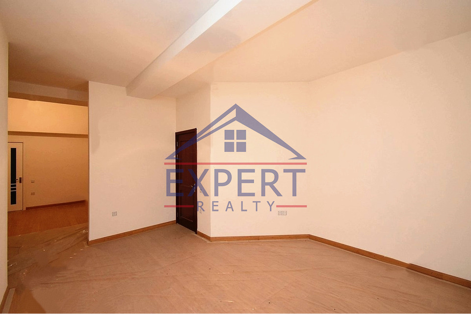 ՄԱԼԱԹԻԱ ՍԵԲԱՍՏԻԱ, ՆՈՅ ԹԱՂԱՄԱՍ, 8+ ՍԵՆՅԱԿ