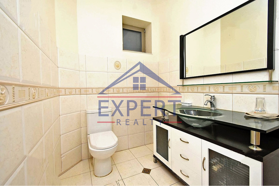 ՄԱԼԱԹԻԱ ՍԵԲԱՍՏԻԱ, ՆՈՅ ԹԱՂԱՄԱՍ, 8+ ՍԵՆՅԱԿ