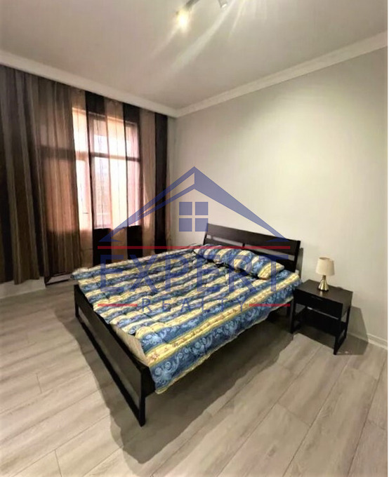 ԱՐԱԲԿԻՐ, ՓԱՓԱԶՅԱՆ ՓՈՂՈՑ, 3 ՍԵՆՅԱԿ