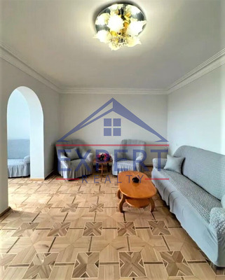 ՔԱՆԱՔԵՌ-ԶԵՅԹՈՒՆ, ՊԱՐՈՒՅՐ ՍԵՒԱԿԻ ՓՈՂՈՑ, 4 ՍԵՆՅԱԿ