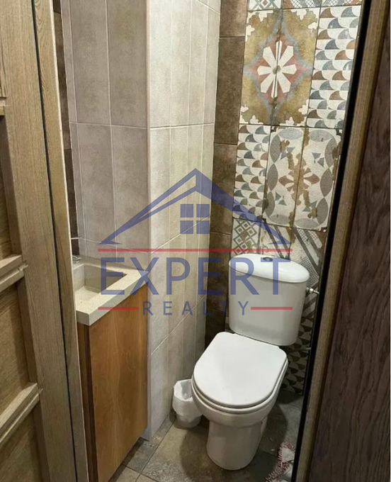 ԱՐԱԲԿԻՐ, ԱՐԱՄ ԽԱՉԱՏՐՅԱՆ, 4 ՍԵՆՅԱԿ